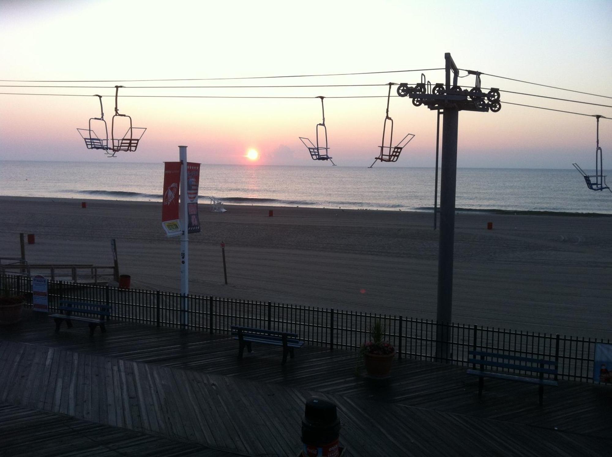 Aztec Ocean Resort Seaside Heights Buitenkant foto